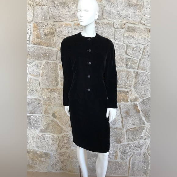 Vintage 1990s Calvin Klein Super Soft Black Velvet Skirt Suit Minimalist Classic - Picture 13 of 16